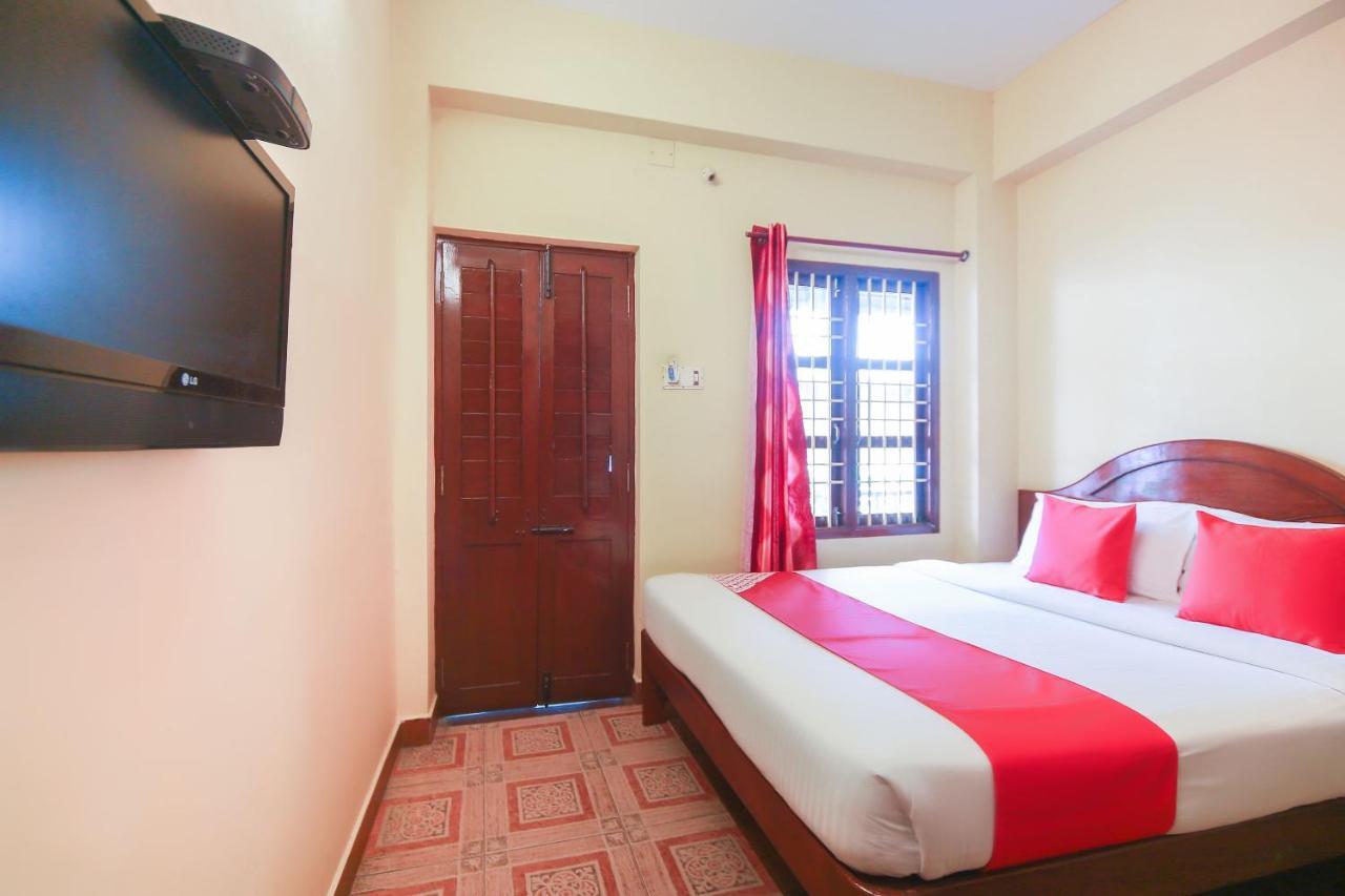 Oyo 23098 Ushama Heritage Guest House 퐁디셰리 외부 사진